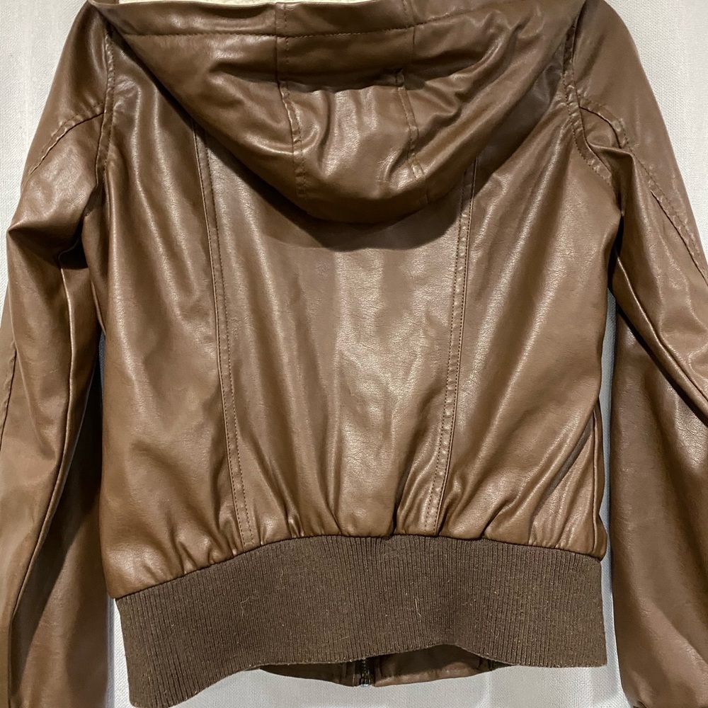 Jacket Medium - Picture 9 of 9